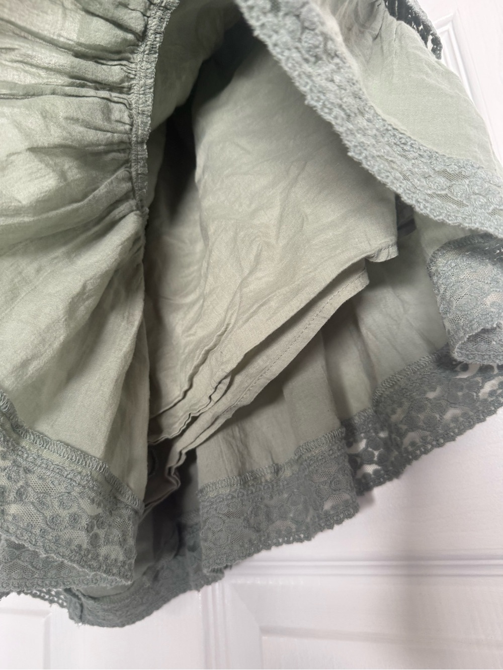 American Eagle Outfitters Olive Green Tiered Lace Skirt - Picture 2 of 5